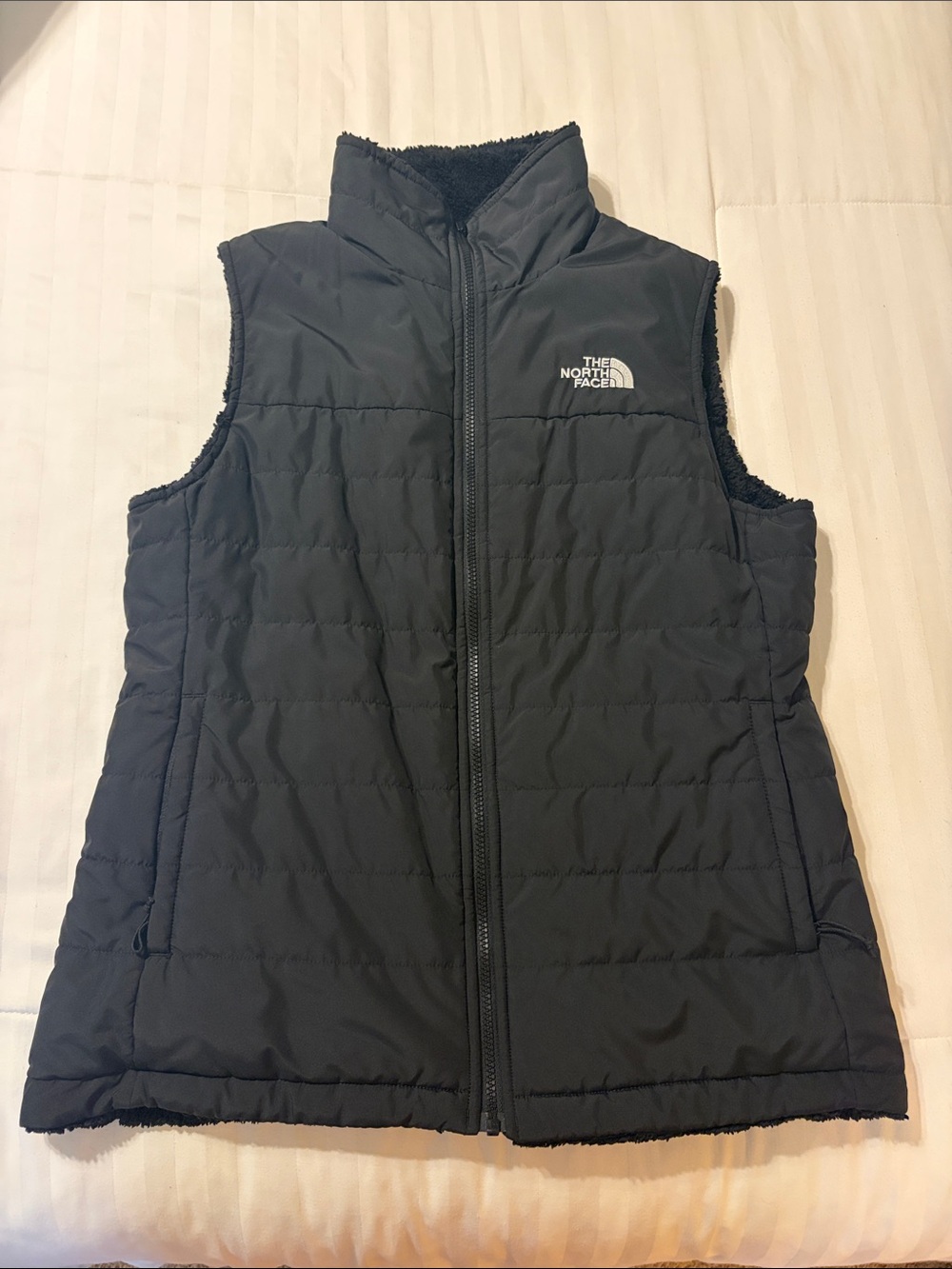 The North Face Women's Black Quilted Insulated Vest- reversible